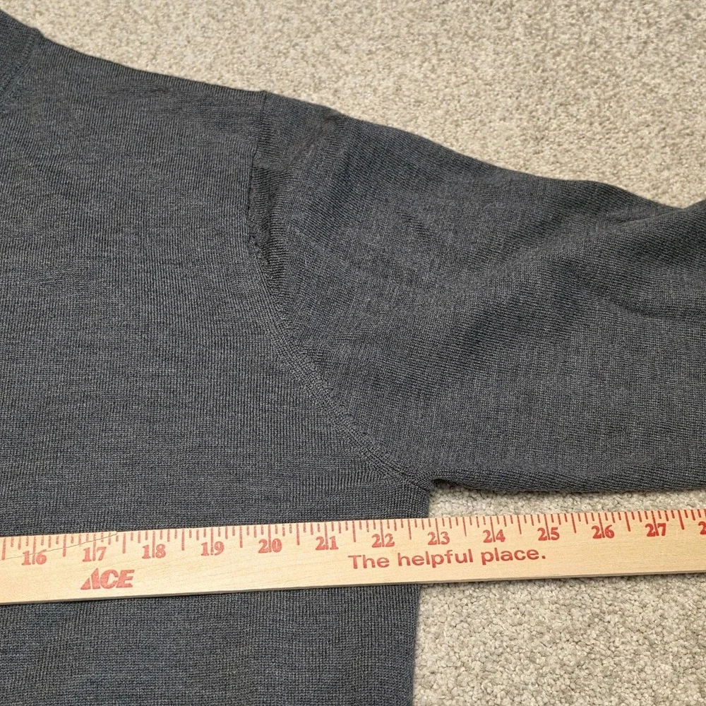 Peter Millar Mens L 100% Merino Wool Quarter Zip Sweater Gray Pullover Preppy